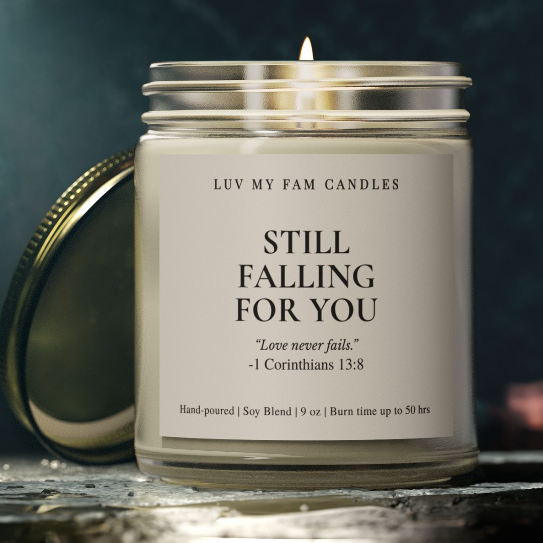 Still Falling for You – 1 Corinthians 13:8 Candle with Scripture | 9oz Coconut Apricot Wax